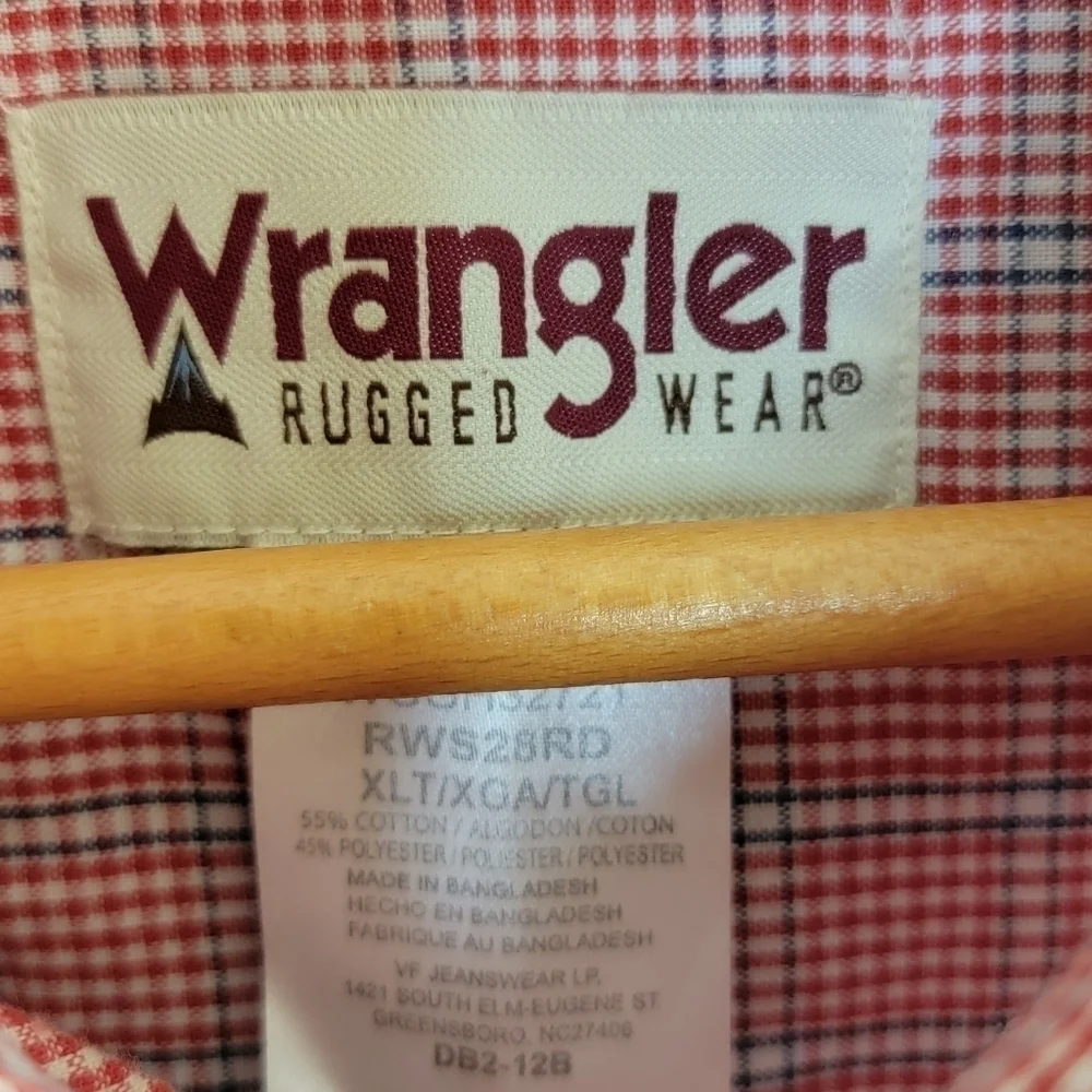 Wrangler | Rugged Wear Red Plaid Short Sleeve Button Down Shirt Size XL - Picture 2 of 4